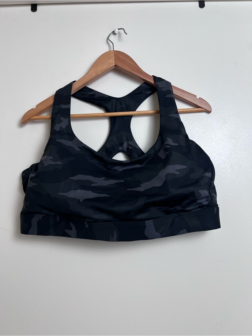 Athleta Ultimate D-DD+ Black Camo Sports Bra 2X High Impact Racerback